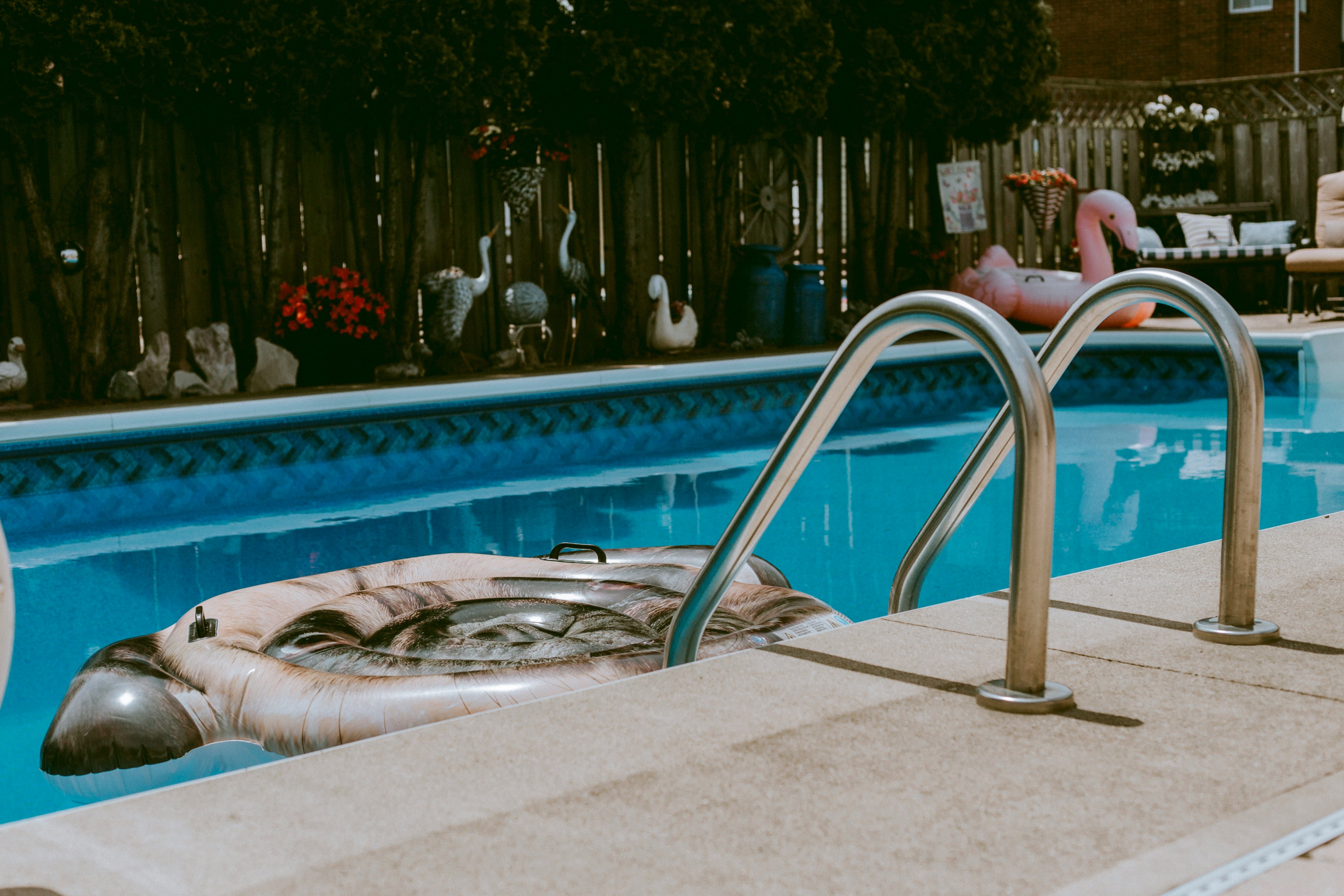 top pool and spa cleaning websites